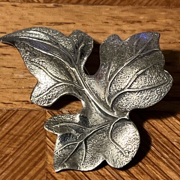 Vintage Beau Sterling .925 Textured Leaf Brooch Pin Fall Autumn - Picture 2 of 6